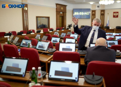 Молодежи указали на выход из правительства Ставрополья