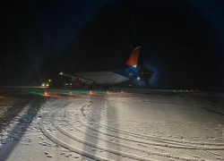 В аэропорту Махачкалы расследуют инцидент с посадкой самолета из Минеральных Вод