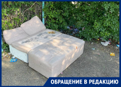 Притон и мусор: удручающее состояние детской площадки показали жители Ставрополя