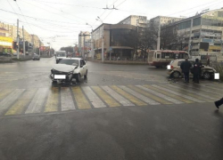 Появилось видео аварии в Ставрополе, участники которой считают себя невиновными