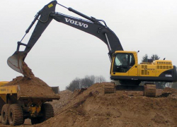 Должностные лица привлечены к ответственности за раскопки карьеров в Кировском районе