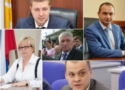 «Переплюнули мэра»: сколько зарабатывают замы главы администрации Ставрополя 