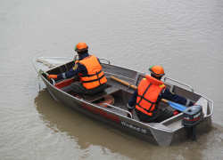 В Невинномысске подросток едва не утонул из-за мобильного телефона