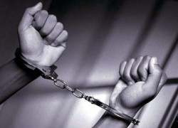 Наркоман из Александровского района изнасиловал свою мать