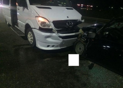 Лихач на «Приоре» вылетел на "встречку" и погиб в ДТП с «Мерседесом» на Ставрополье 