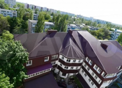 Лечебный центр на севере Ставрополя выставили на продажу за 185 миллионов