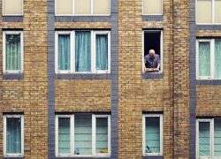 В Ставрополе женщина выбросилась с 10 этажа