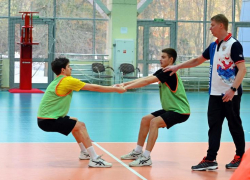 Гандболисты команды «Виктор-СУОР» и их наставник вернулись в Ставрополь из юниорской сборной России