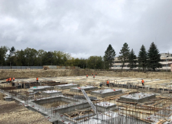 Подрядчик многострадального спорткомплекса «Арена Кисловодск» приступил к заливке фундамента