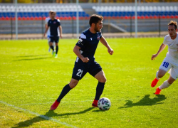 «Интер» из Черкесска на Кавминводах вырвал победу у футболистов «Ессентуков»