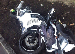 Молодой мотоциклист разбился насмерть в страшном ДТП на перекрестке в Ставрополе