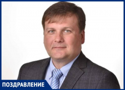 Депутат думы Ставрополя Вадим Баканов 1 апреля празднует день рождения