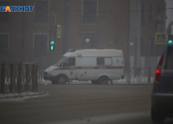 Агрессивный пациент скорой сломал нос медику в День Победы на Ставрополье