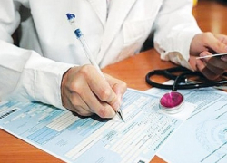 Заведующая амбулаторией лишала жителей права на бесплатную медпомощь на Ставрополье