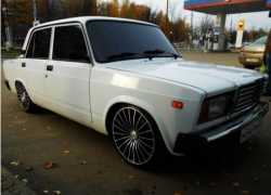 Водитель сбил пенсионера в Пятигорске и скрылся