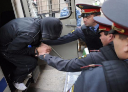 После перестрелки в баре Ставрополя 16 участников конфликта доставили в полицию