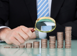 Операции ставропольчан с наличными деньгами будет контролировать государство