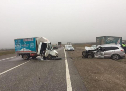 Три человека пострадали в аварии на федеральной трассе около МинВод