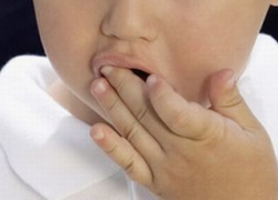 В Буденновске 3-летний ребенок погиб, подавившись мебельным болтом