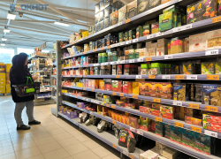 Девушка с загипсованной рукой избила продавщицу «Пятерочки»  в Ставрополе