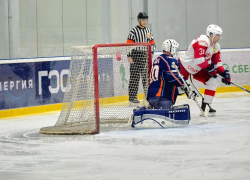 «Армейцам» и «Витязям» нужна третья битва: в ставропольской НХЛ — горячая пора плей-офф