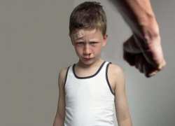 Папа может все что угодно: житель Михайловска жестоко издевался над своим пятилетним сыном