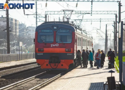 Поезд из Минвод до Симферополя задерживается в пути 13 мая из-за приостановки движения на Крымском мосту