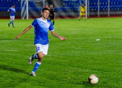 «К футболу душа лежала с детства»: новичок ставропольского «Динамо» о баскетболе, мечтах и щитках