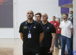 Пост сдали —  пост приняли: в ставропольском гандбольном клубе «Виктор» грянули тренерские изменения