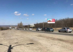 Ставропольцы второй день стоят в пробке на подъезде к краевой столице