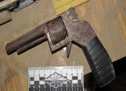 Самодельный револьвер хранил житель Ставрополья  