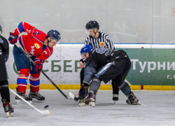 В хоккейном плей-офф пока без сенсаций: в ставропольской «Лиге мечты» фавориты одолели аутсайдеров
