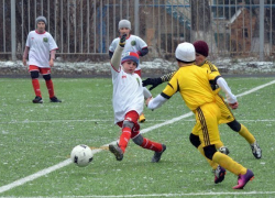 На Ставрополье стартовал футбольный турнир памяти Владислава Духина