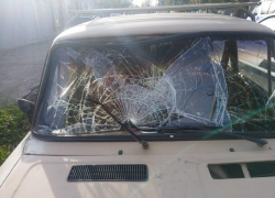 15-летнюю девочку увезли в реанимацию после ДТП с "шестеркой" в Ставрополе