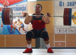 Штангист из Ставрополья поднял больше всех на летней Спартакиаде России