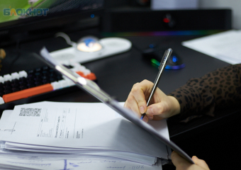 На работу в Ставропольском крае стали чаще звать женщин, чем мужчин 