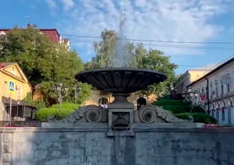 В историческом центре Ставрополя ожил заброшенный фонтан у памятника Пушкину