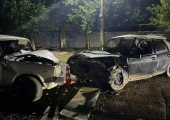 Четыре человека пострадали в ночной аварии на Ставрополье