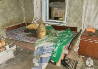 Бомж устроил пожар в заброшке на Чапаевке в Ставрополе 