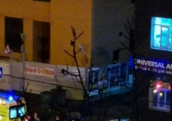 В Ставрополе легковушка наехала на толпу людей во время разборок 