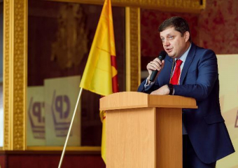 «Блокнот Ставрополь» поздравляет главного редактора Олега Пахолкова с новым назначением в Госдуме 