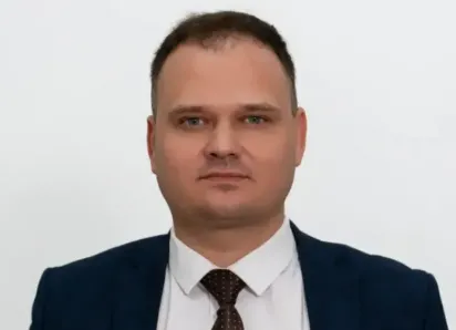 Бывший замдиректора СтГАУ отправится в колонию на 3,5 года за взятки со студента: новые детали