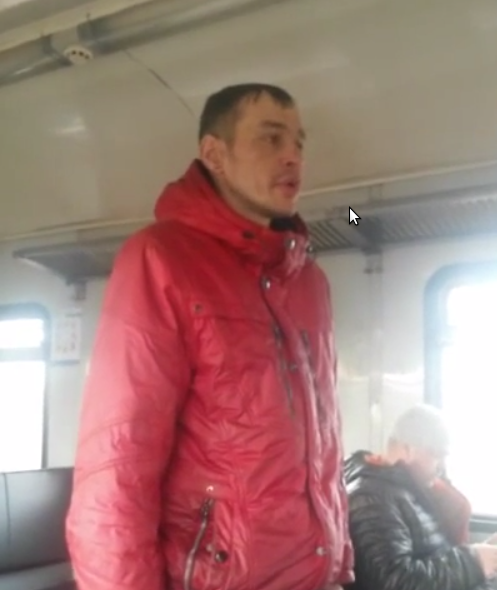 Ставропольчанин шокировал пассажиров электрички странной просьбой