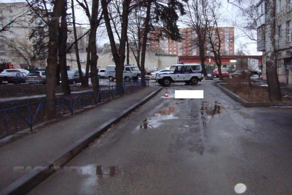 Полиция разыскивает очевидцев наезда мусоровоза на пешехода во дворе Ставрополя