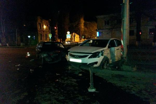 Полиция Пятигорска ищет свидетелей смертельного ДТП на пересечении улиц Калинина/Козлова