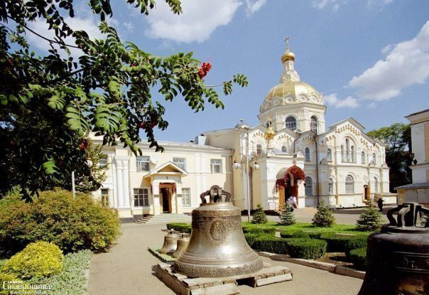 Православные святыни доставили в Ставрополь
