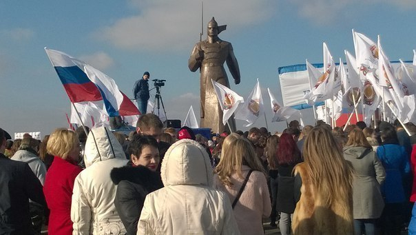 Ставропольцы на «День народного единства» почтили минутой молчания жертв авиакатастрофы
