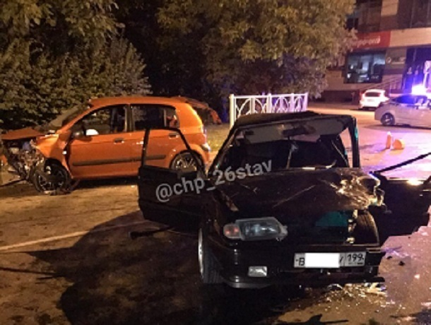 После столкновения «четырнадцатой» с «Гетц» в Ставрополе, водитель иномарки сбежал, - очевидцы