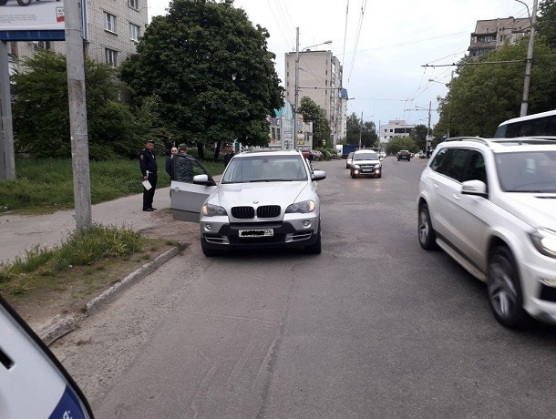 Элитный внедорожник сбил 10-летнюю девочку в Ставрополе