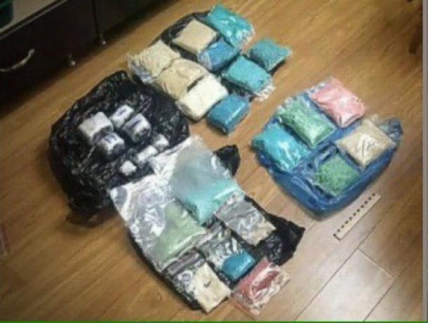 Раскрыта преступная схема сбыта синтетических наркотиков на Ставрополье